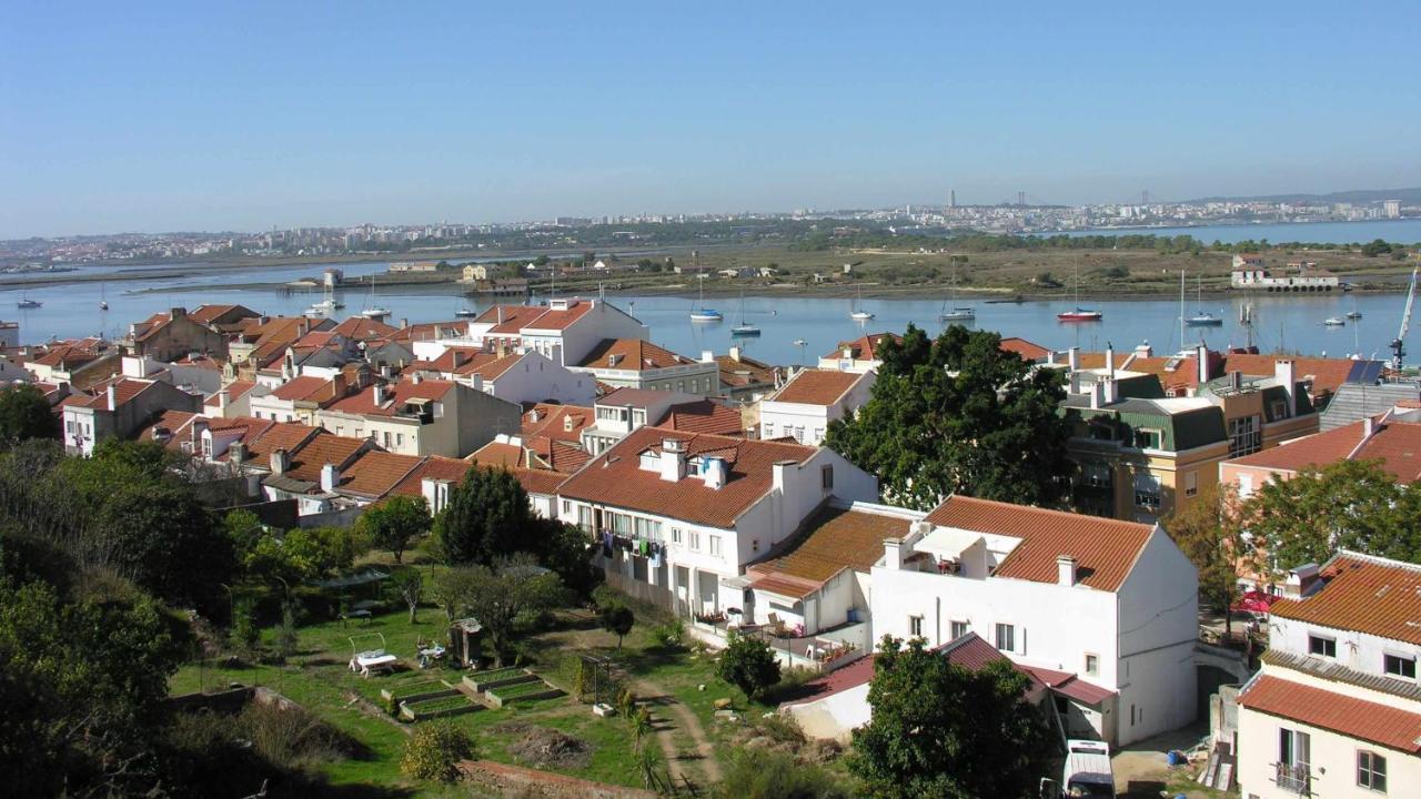 Legendary Bay Tematica Apartment Seixal (Setubal)